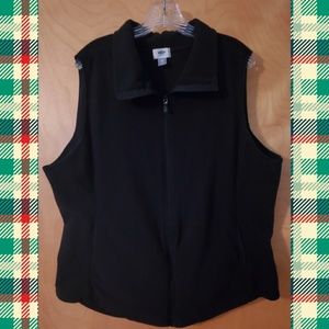 Black Fleece Zip-Up Vest